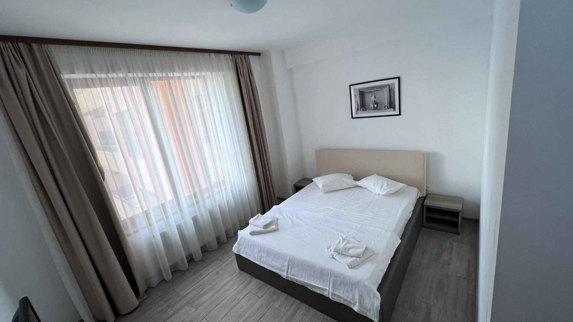 Апартаменты Summerland Apartmants Mamaia Nord Экстерьер фото