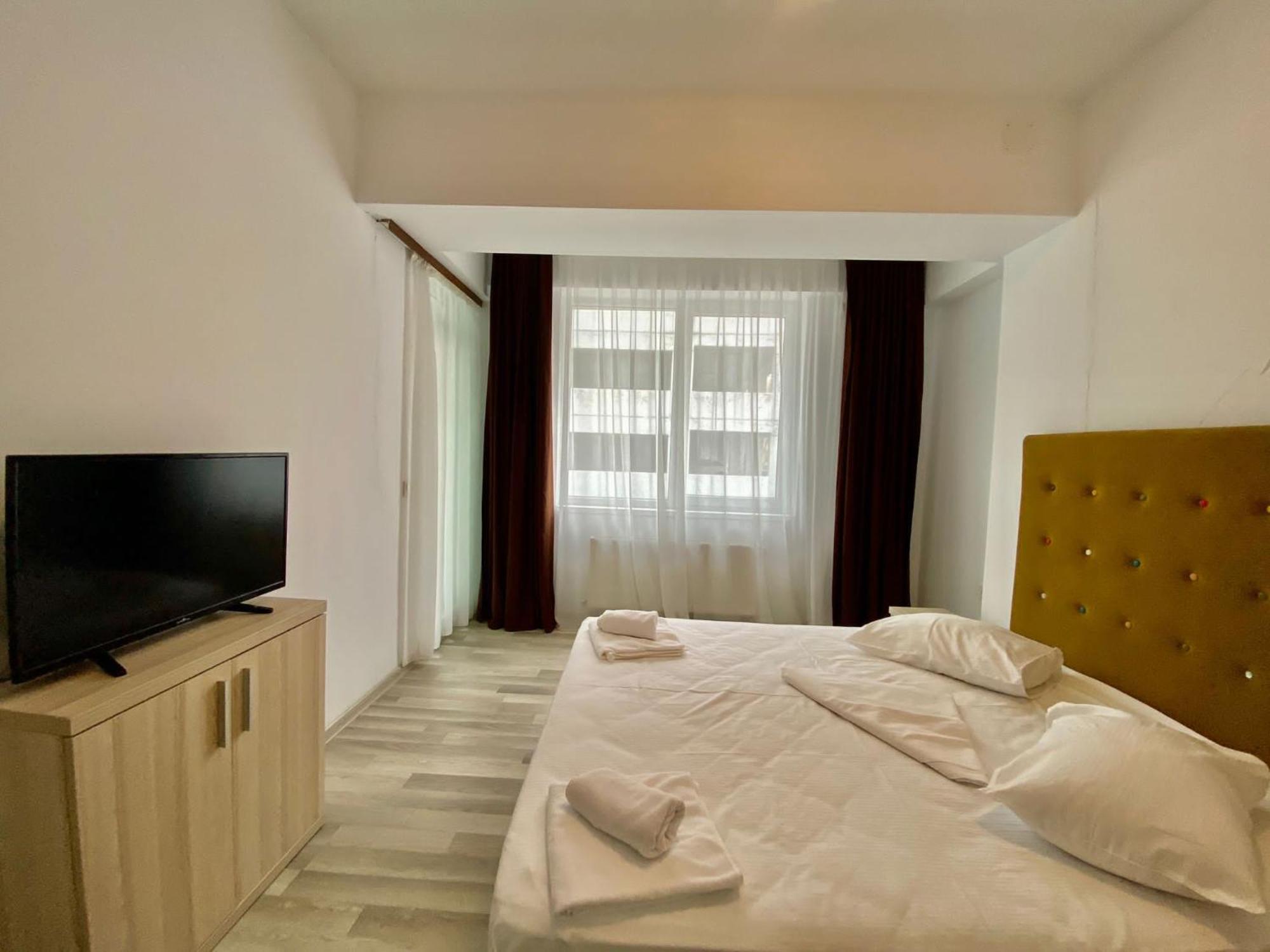 Апартаменты Summerland Apartmants Mamaia Nord Экстерьер фото