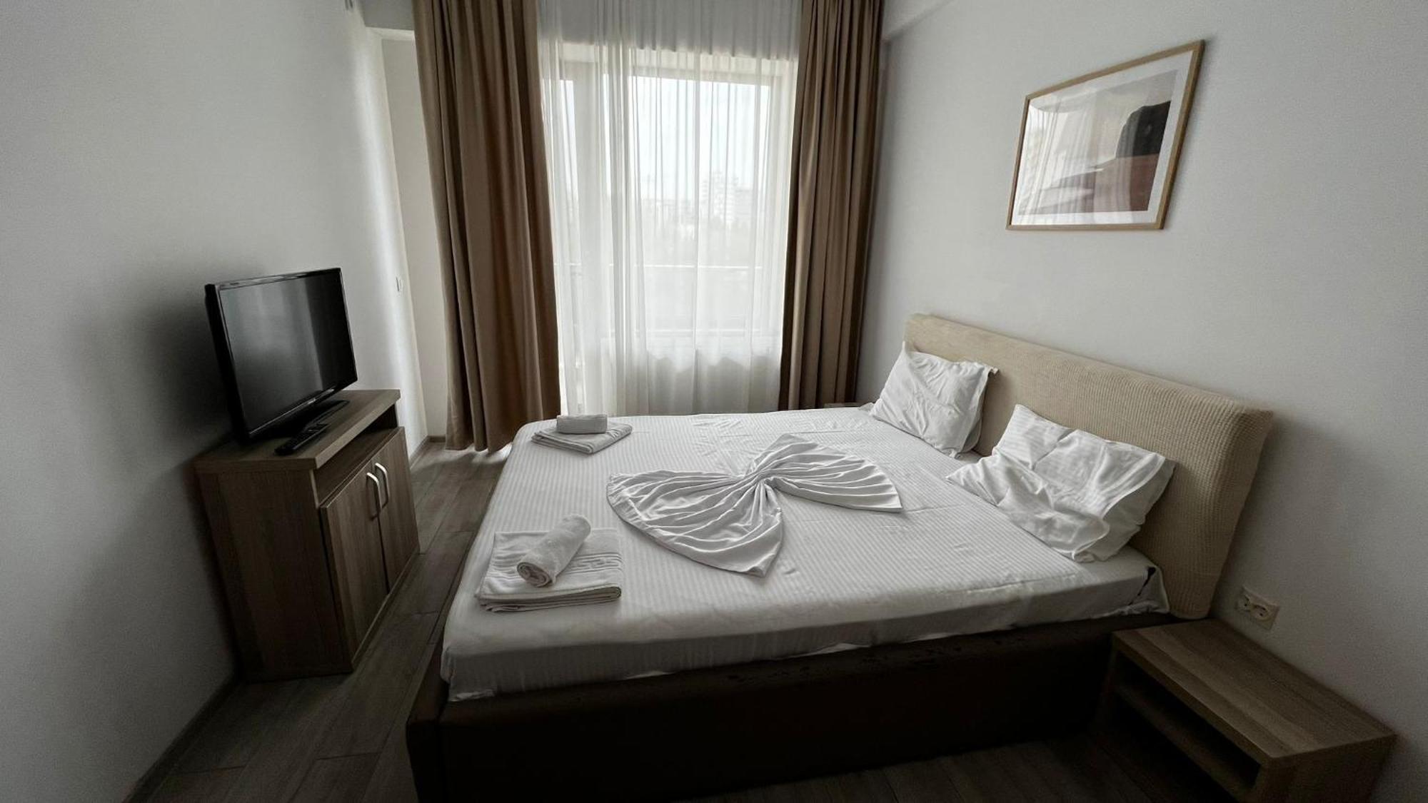 Апартаменты Summerland Apartmants Mamaia Nord Экстерьер фото