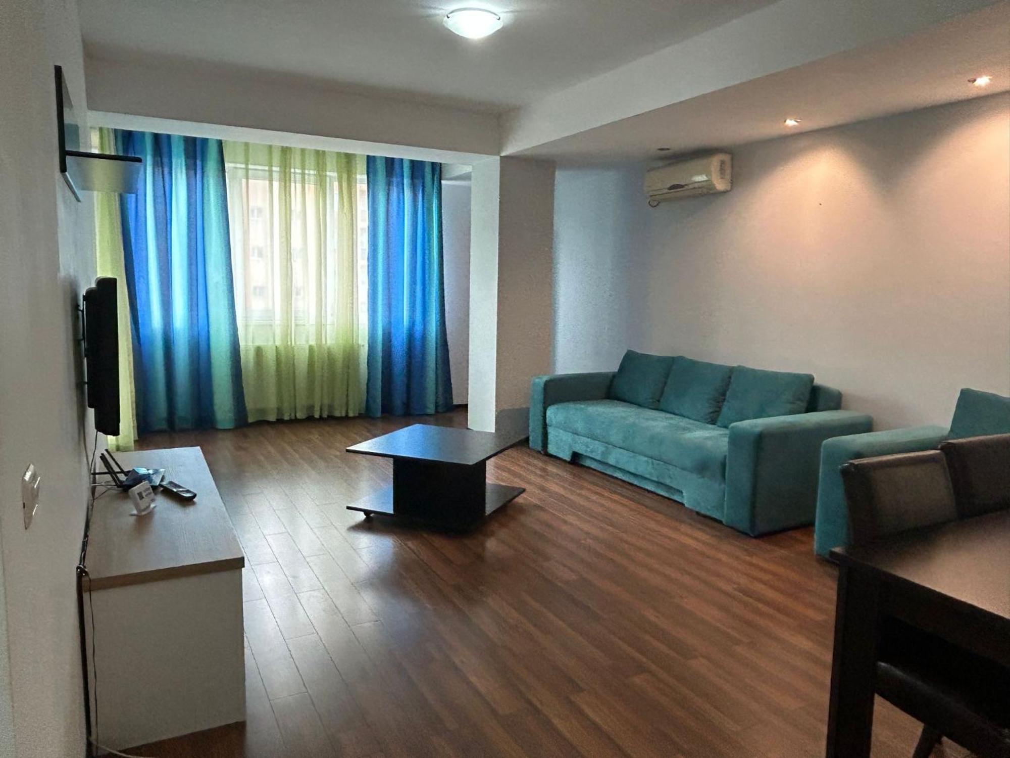 Апартаменты Summerland Apartmants Mamaia Nord Экстерьер фото