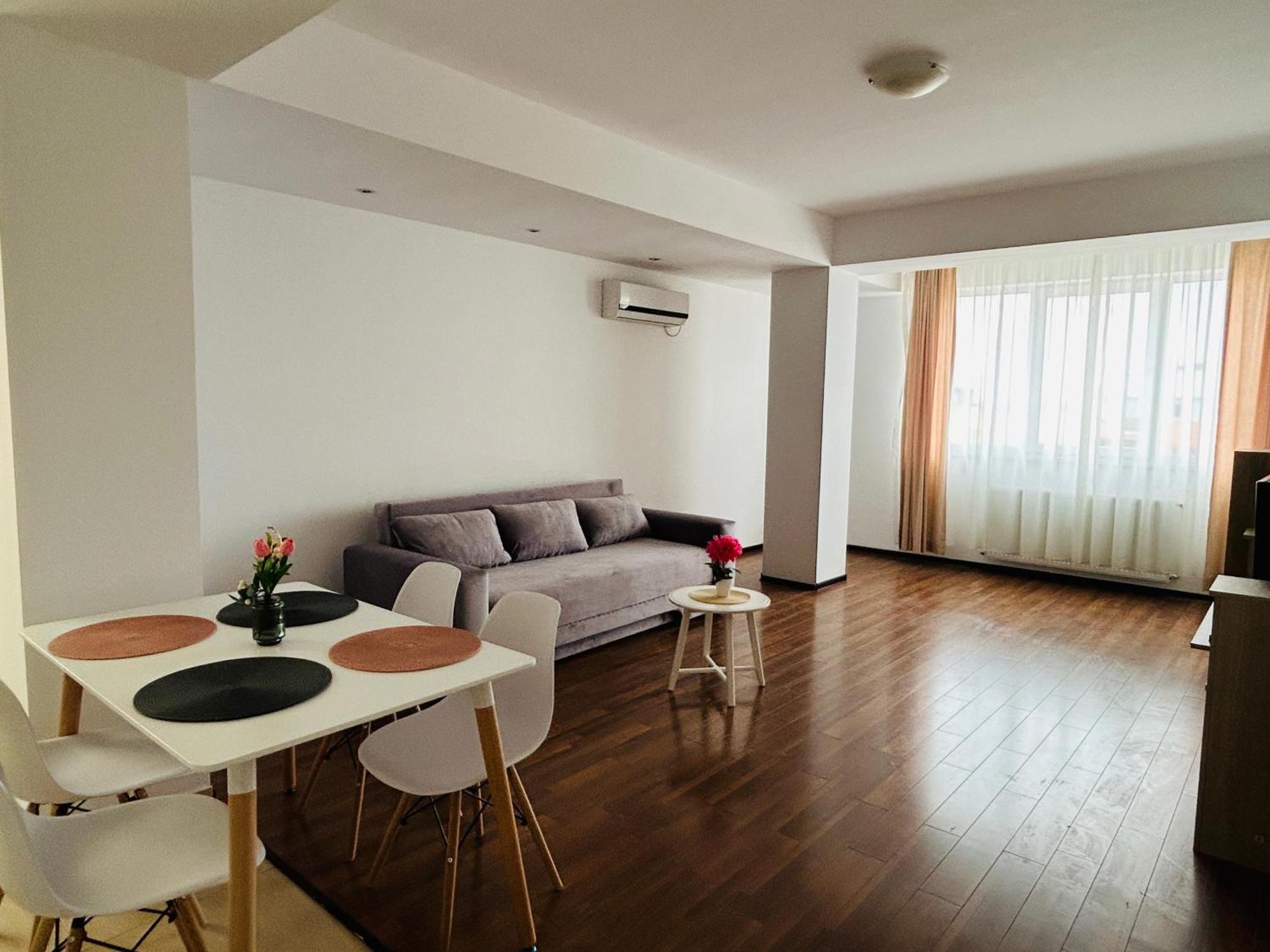 Апартаменты Summerland Apartmants Mamaia Nord Экстерьер фото