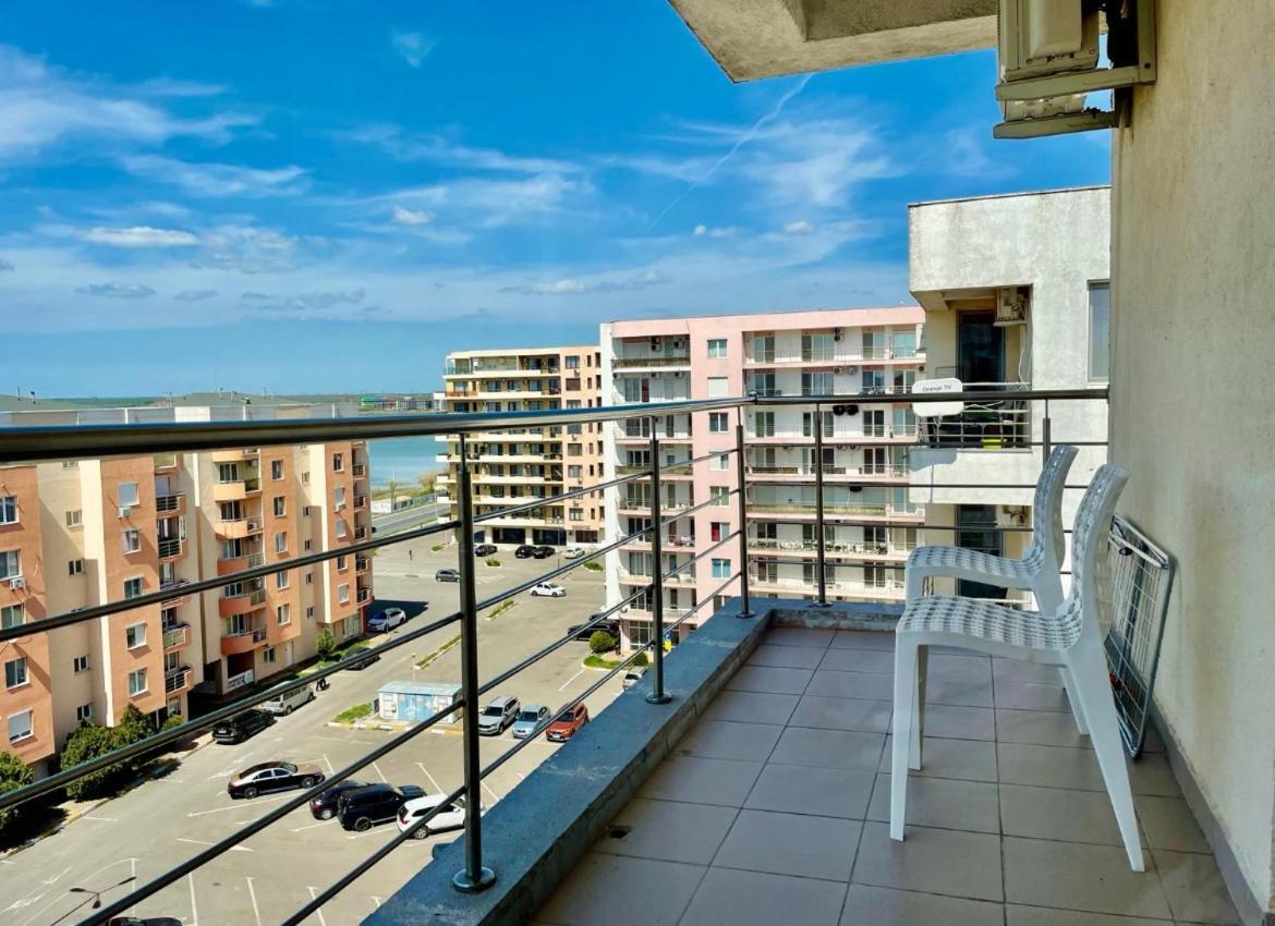 Апартаменты Summerland Apartmants Mamaia Nord Экстерьер фото