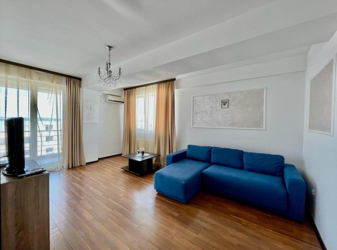 Апартаменты Summerland Apartmants Mamaia Nord Экстерьер фото